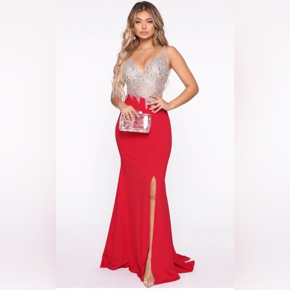 Fashion Nova Women's Night Under The Stars Embellished Gown Dresses Red  Size L - coffeafoods.com